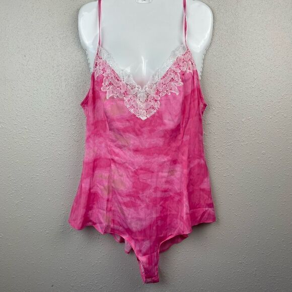 Free People Tops - NWOT Free People Intimately Pink and White Lace Bodysuit Size L